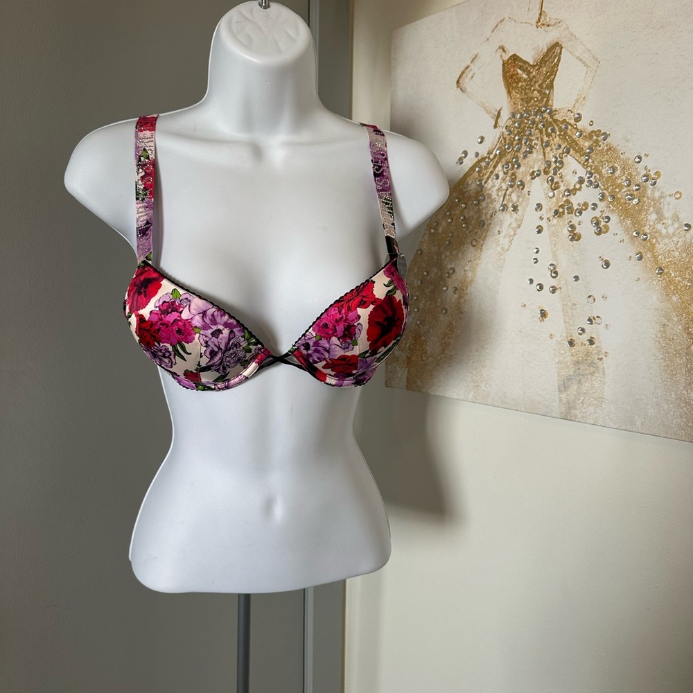 Victoria’s Secret Fuchsia Floral Push-Up Bra with Lace Trim